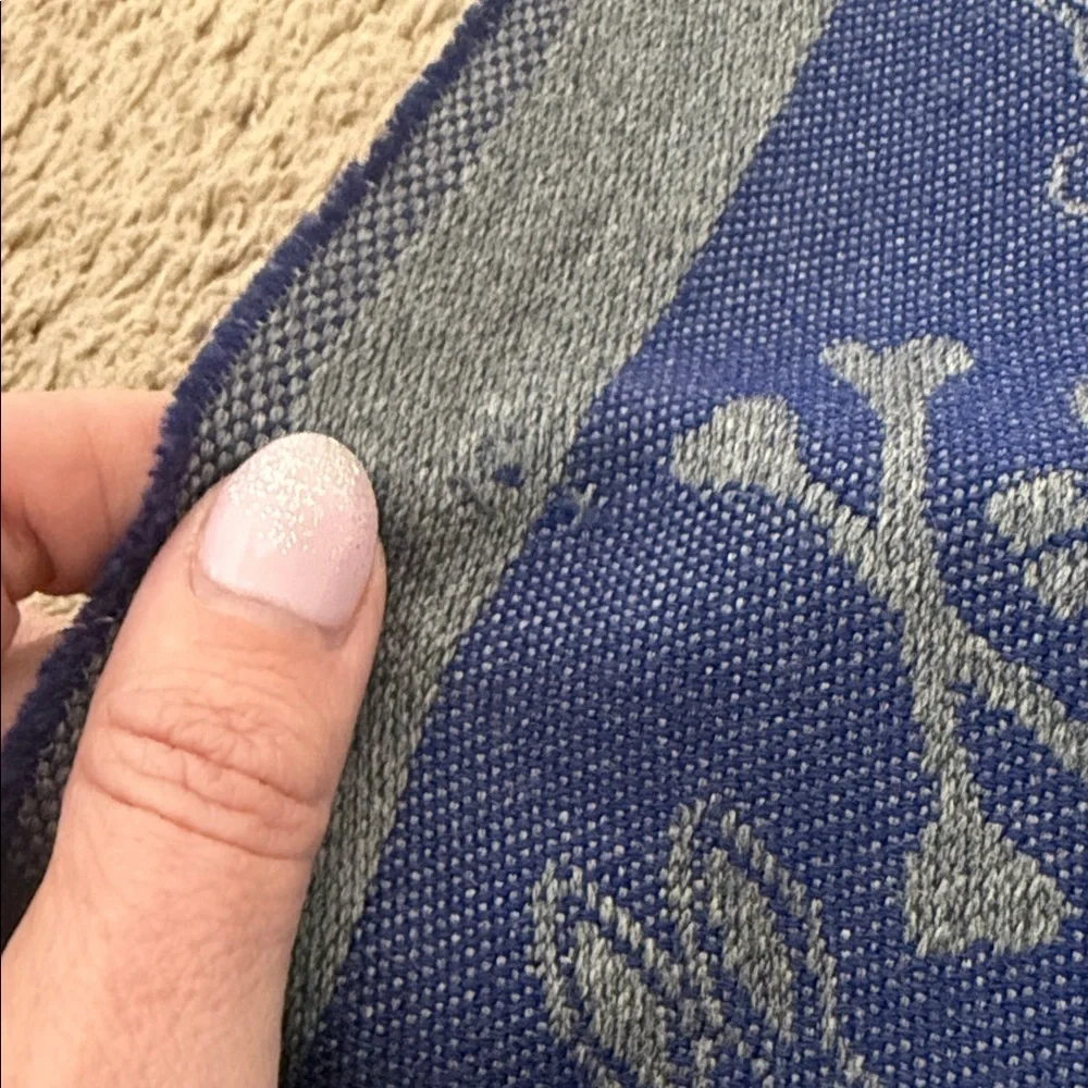 Psycho Bunny Gray And Blue Logo Wool Scarf